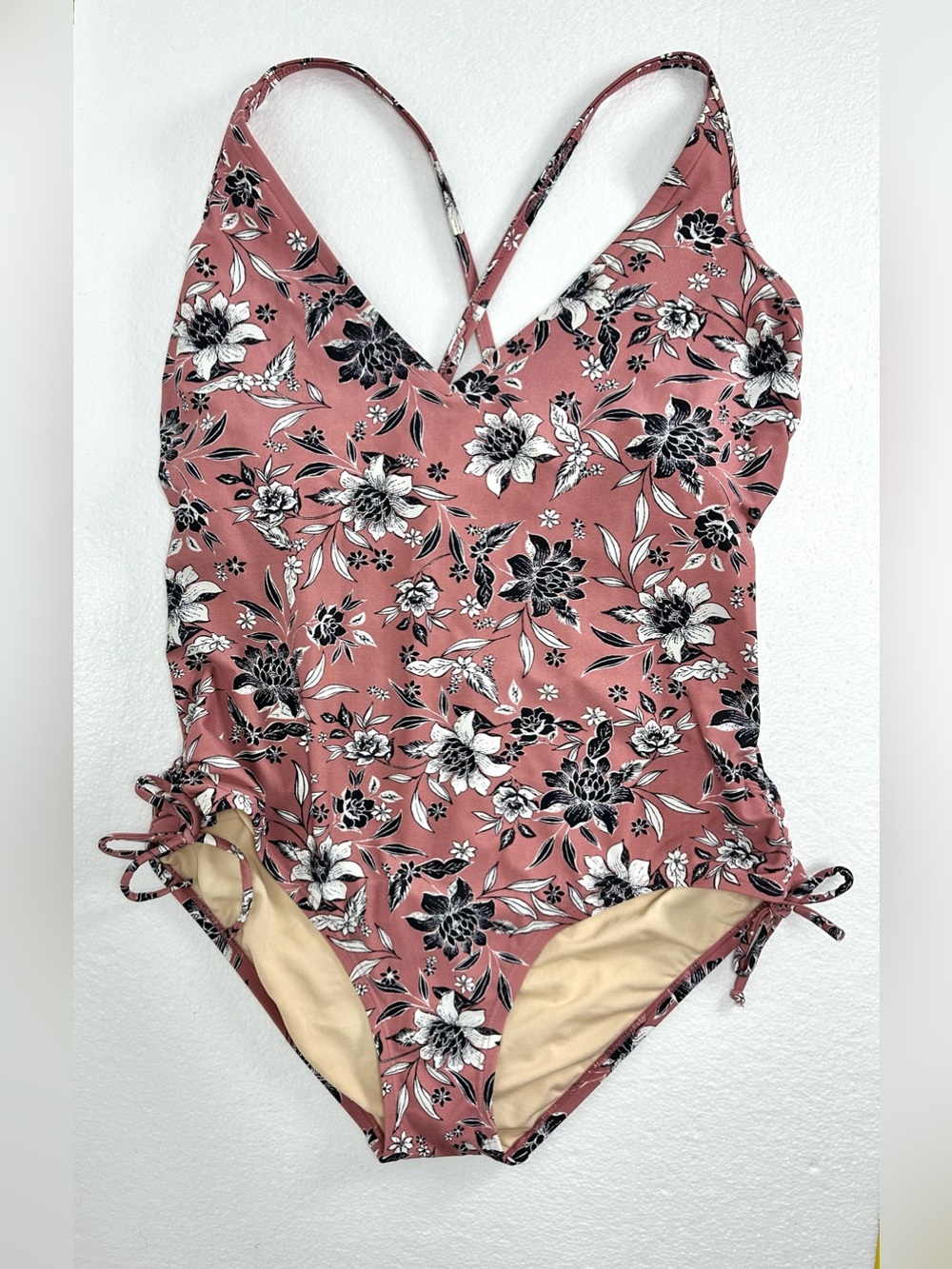 Kona Sol Pink and Black Floral One Piece V Neck Swimsuit XL